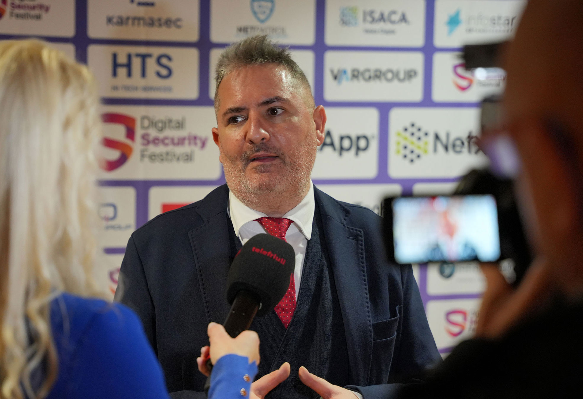 Gabriele Gobbo conduttore del programma televisivo FvgTech sulla cultura digitale