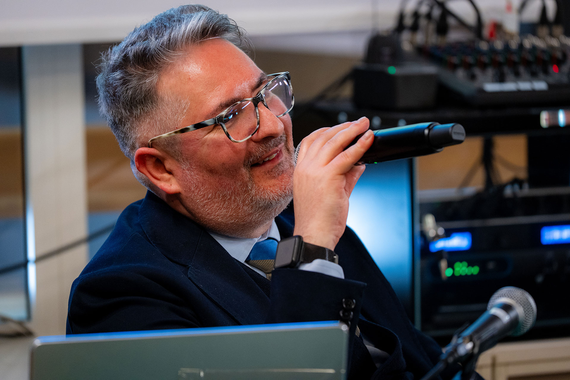 Il Caffè Letterario Codroipese mi ha invitato a presentare Digitalogia - Gabriele Gobbo
